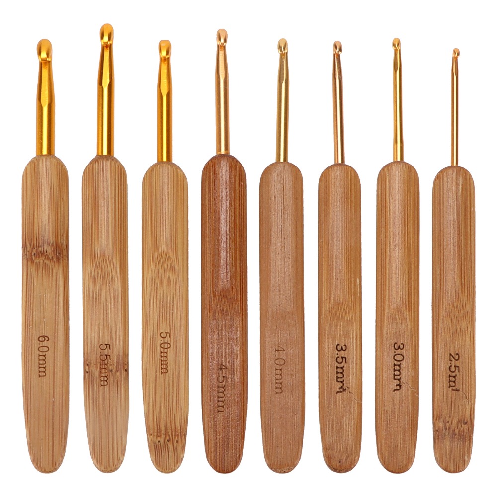 8pcs Ergonomic 2.5-6mm Sizes C - Wooden Crochet Hooks Ergonomic Handle review and price